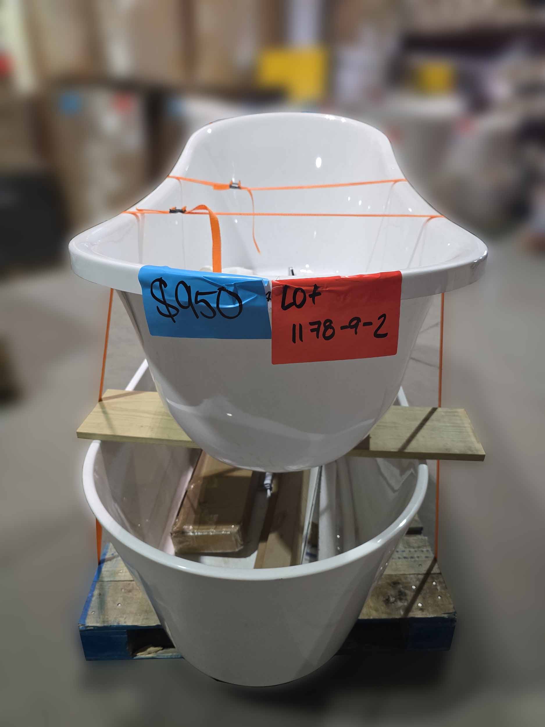 BATHTUBS FREESTANDING - LOT-1178-9-2