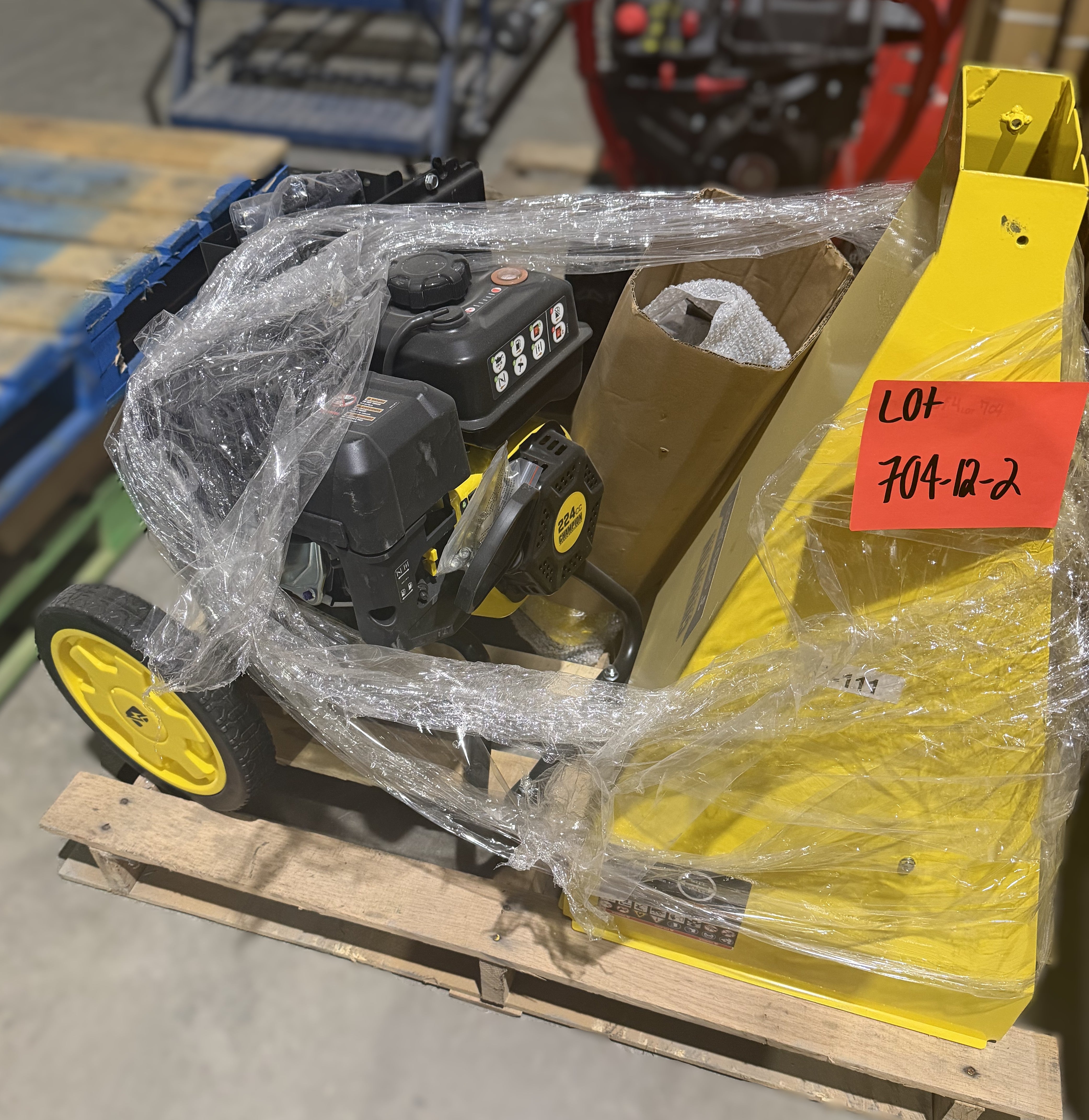 OUTDOOR EQUIPEMENT SNOWBLOWERS - 704-12-2