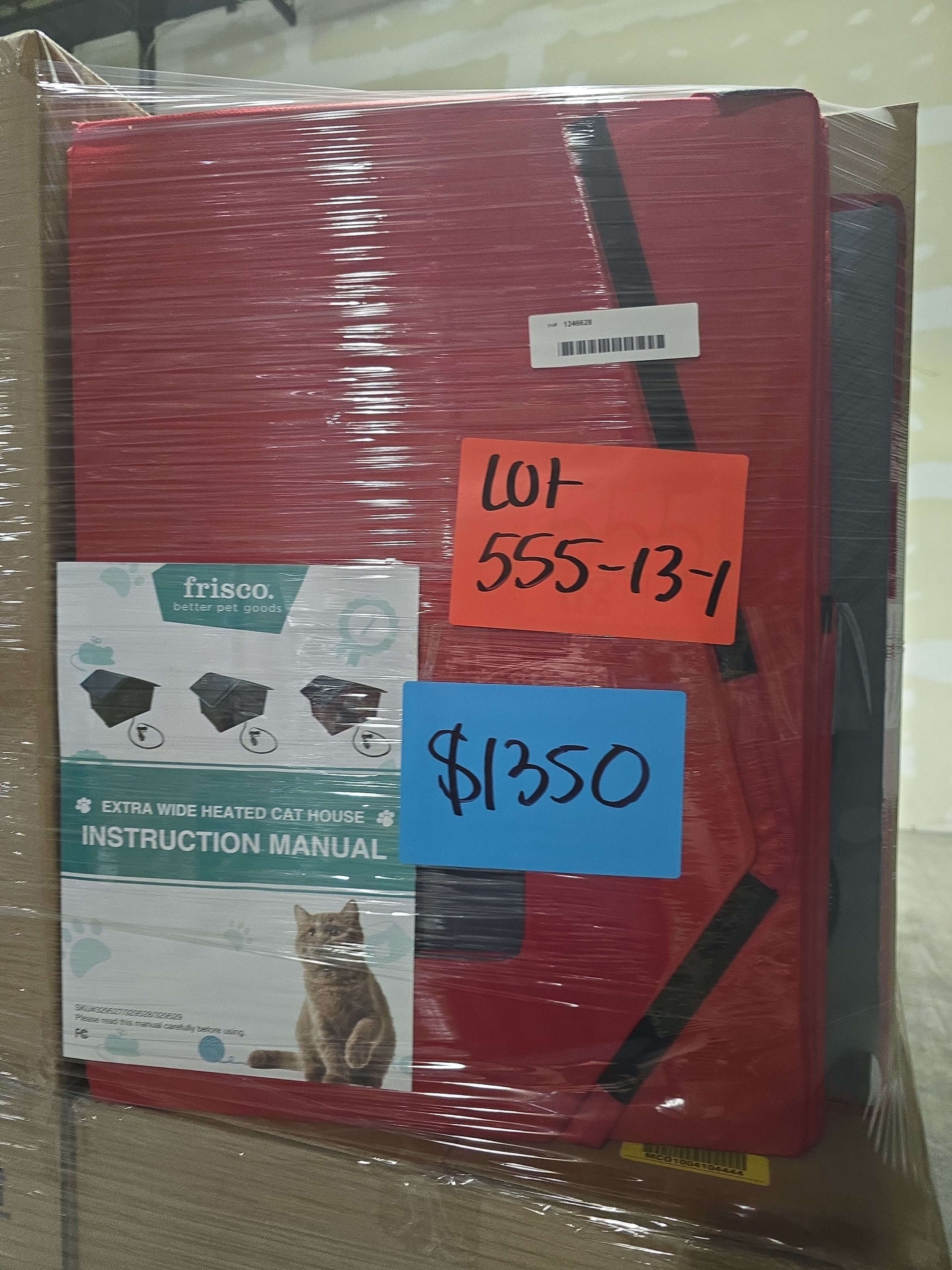 PET HEATED CAT HOUSES - LOT-555-13-1