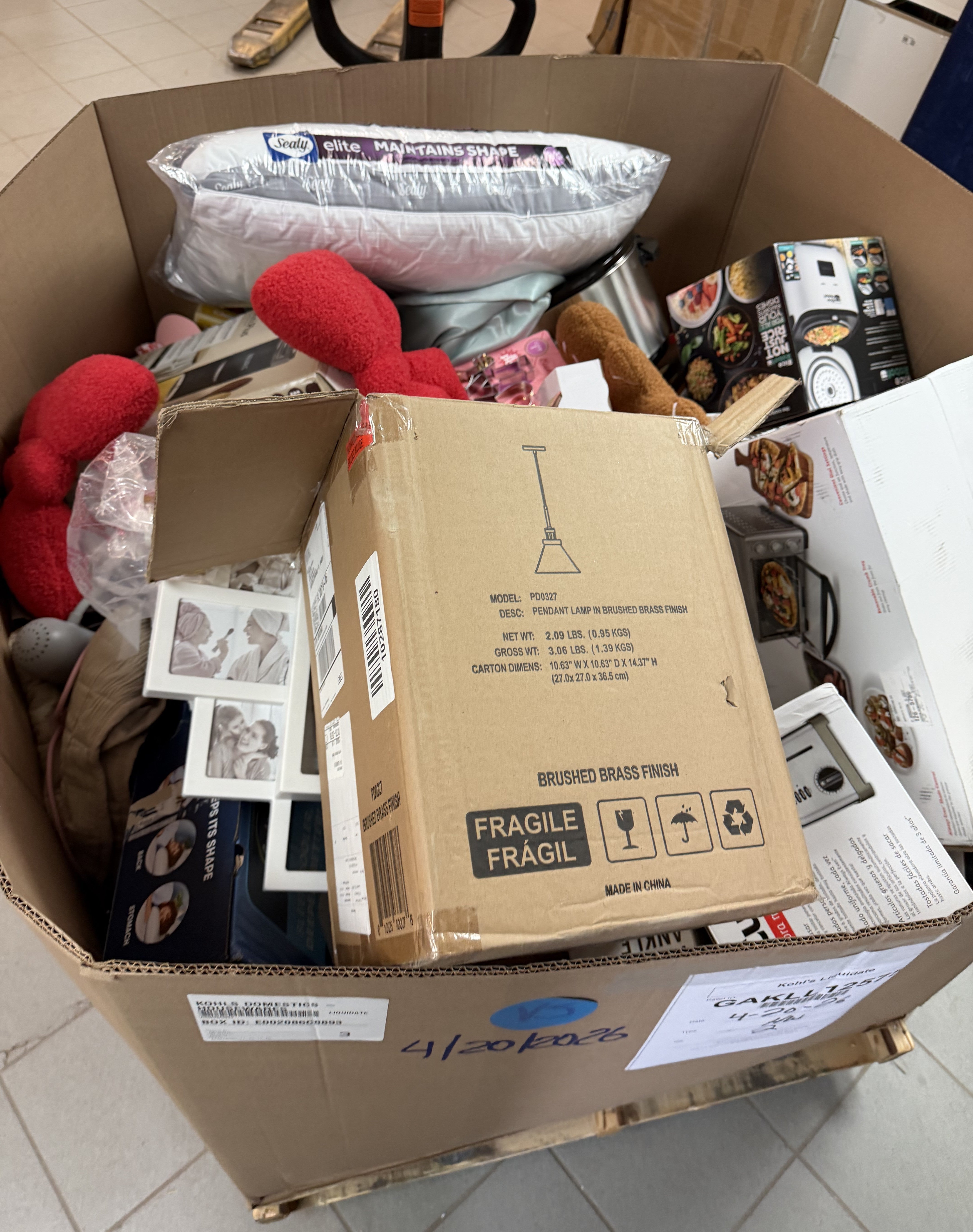 KOHLS DOMESTICS - HOUSEWARES 97pcs $5171.84 MSRP - GAKLL12575