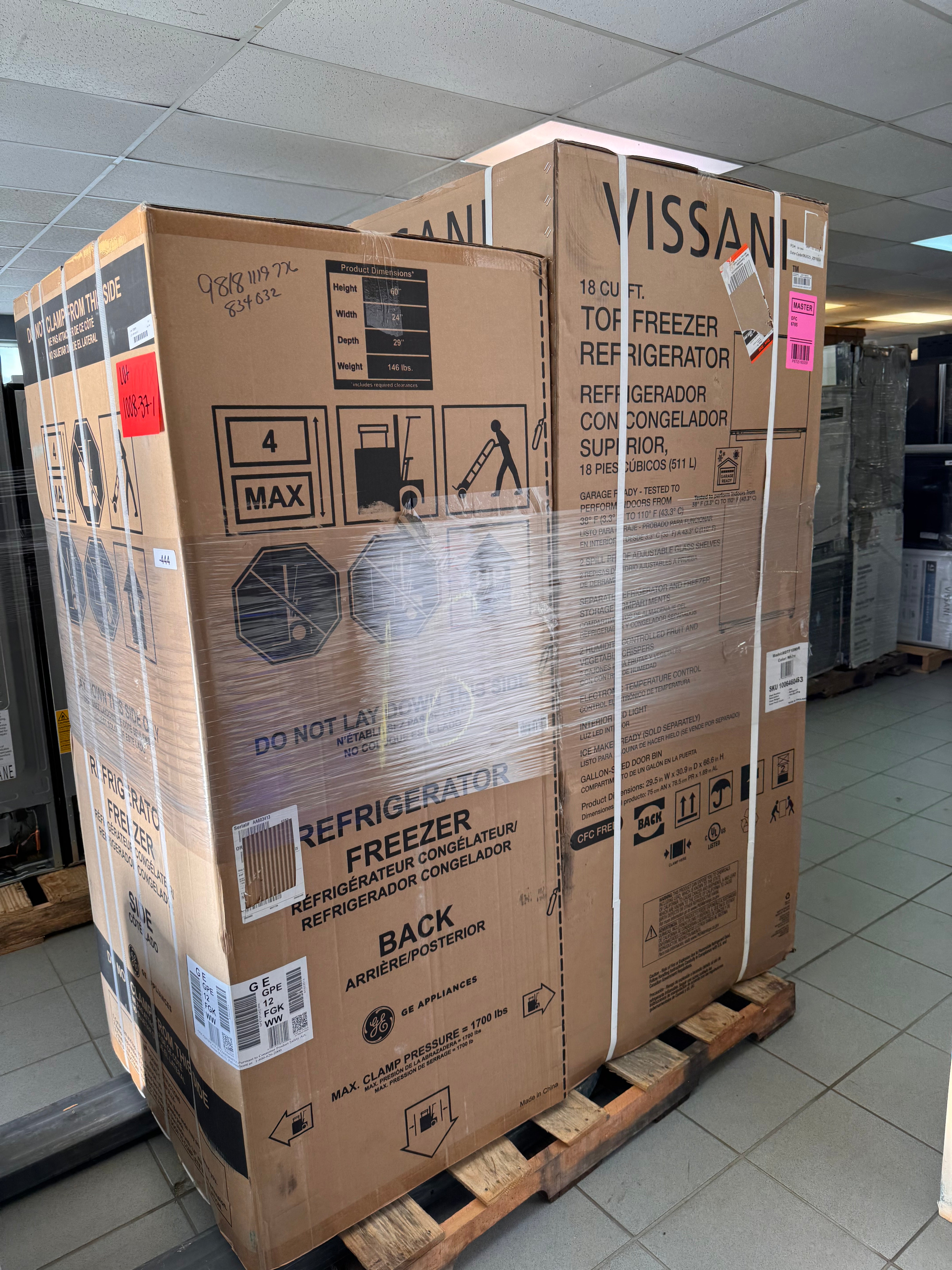 APPLIANCES REFRIGERATORS - LOT-1008-37-1