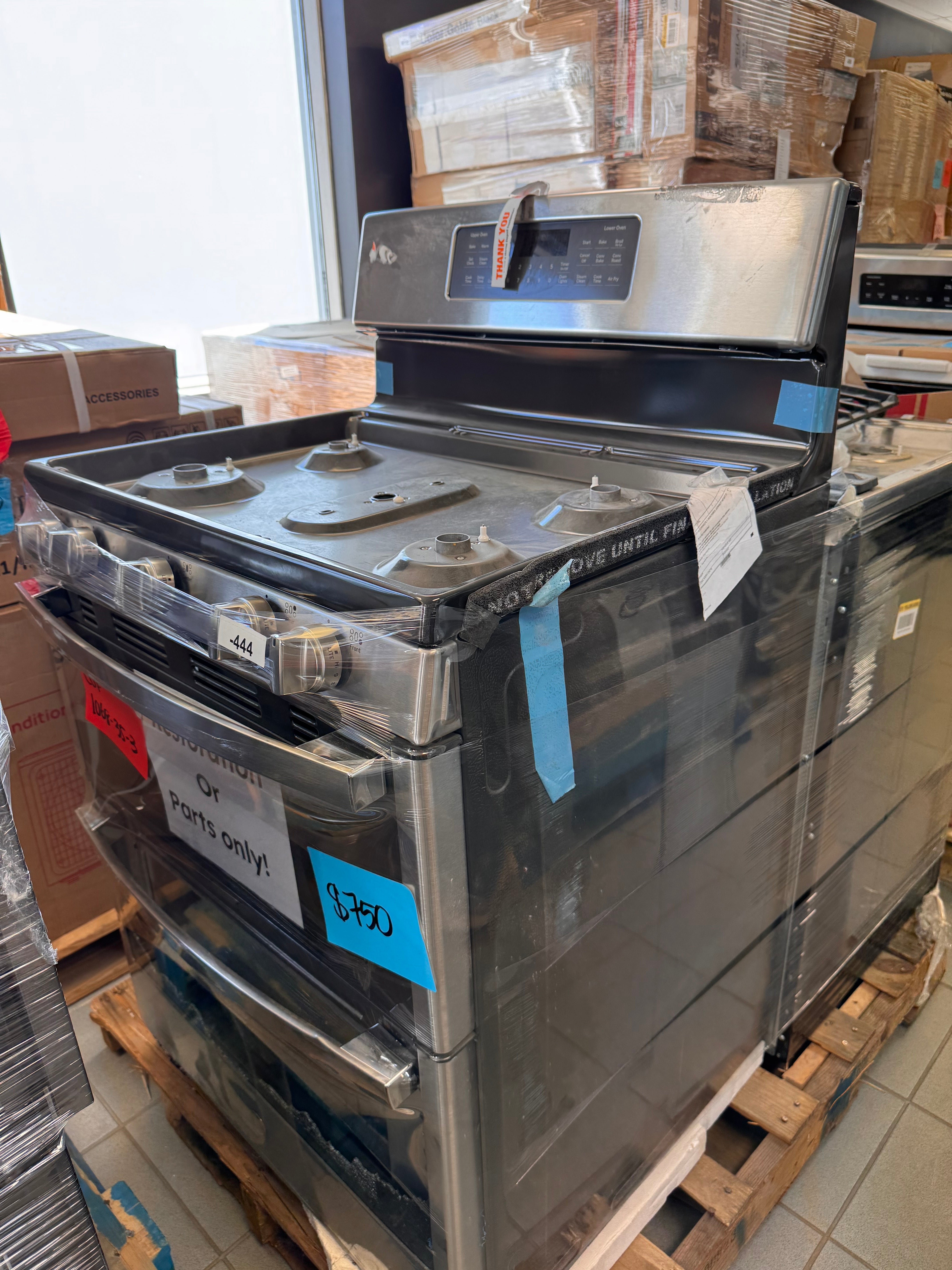 APPLIANCES RANGES - LOT-1068-35-3