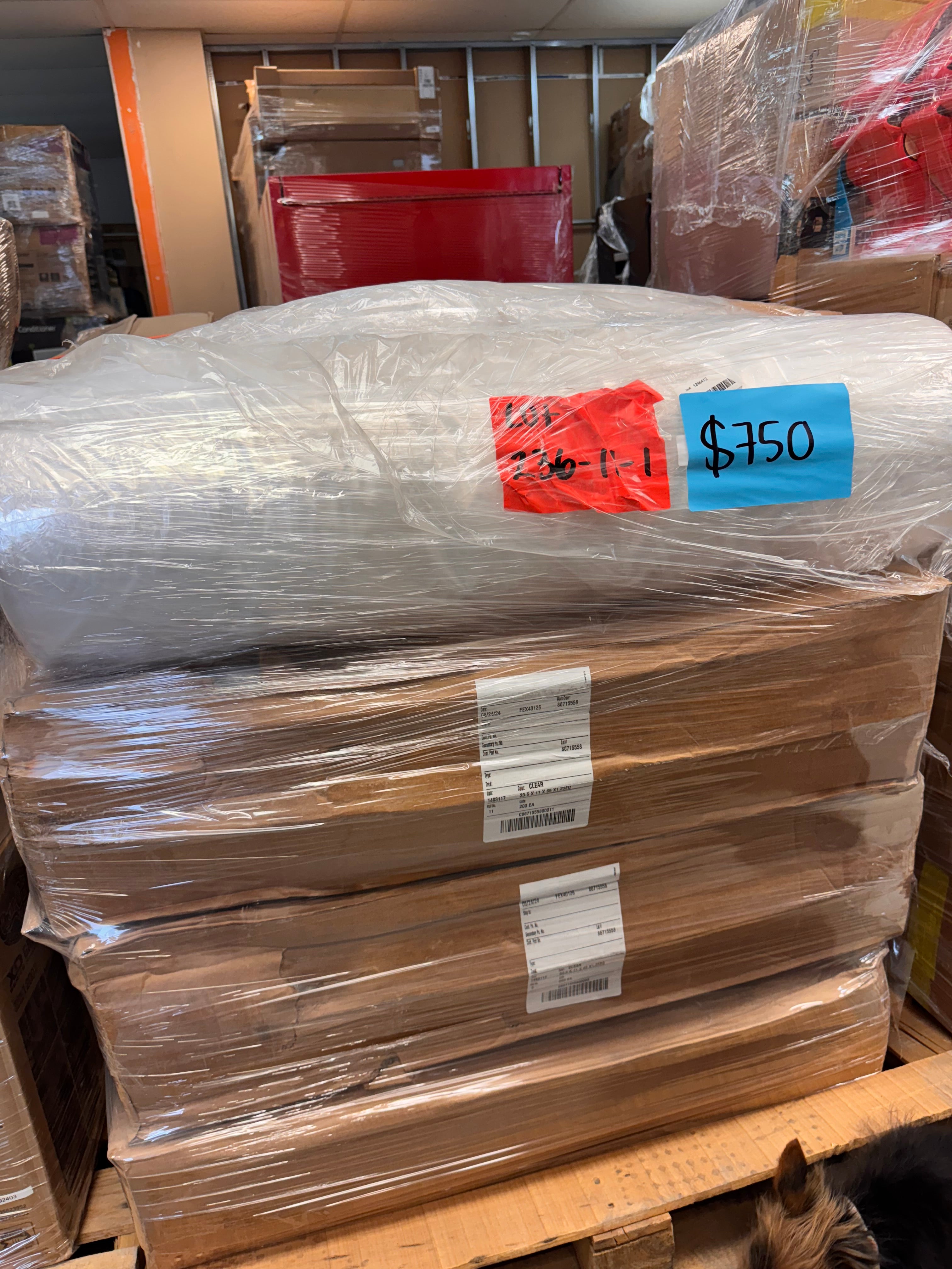 CLEANING CLEAR TRASH BAGS - LOT-236-11-1