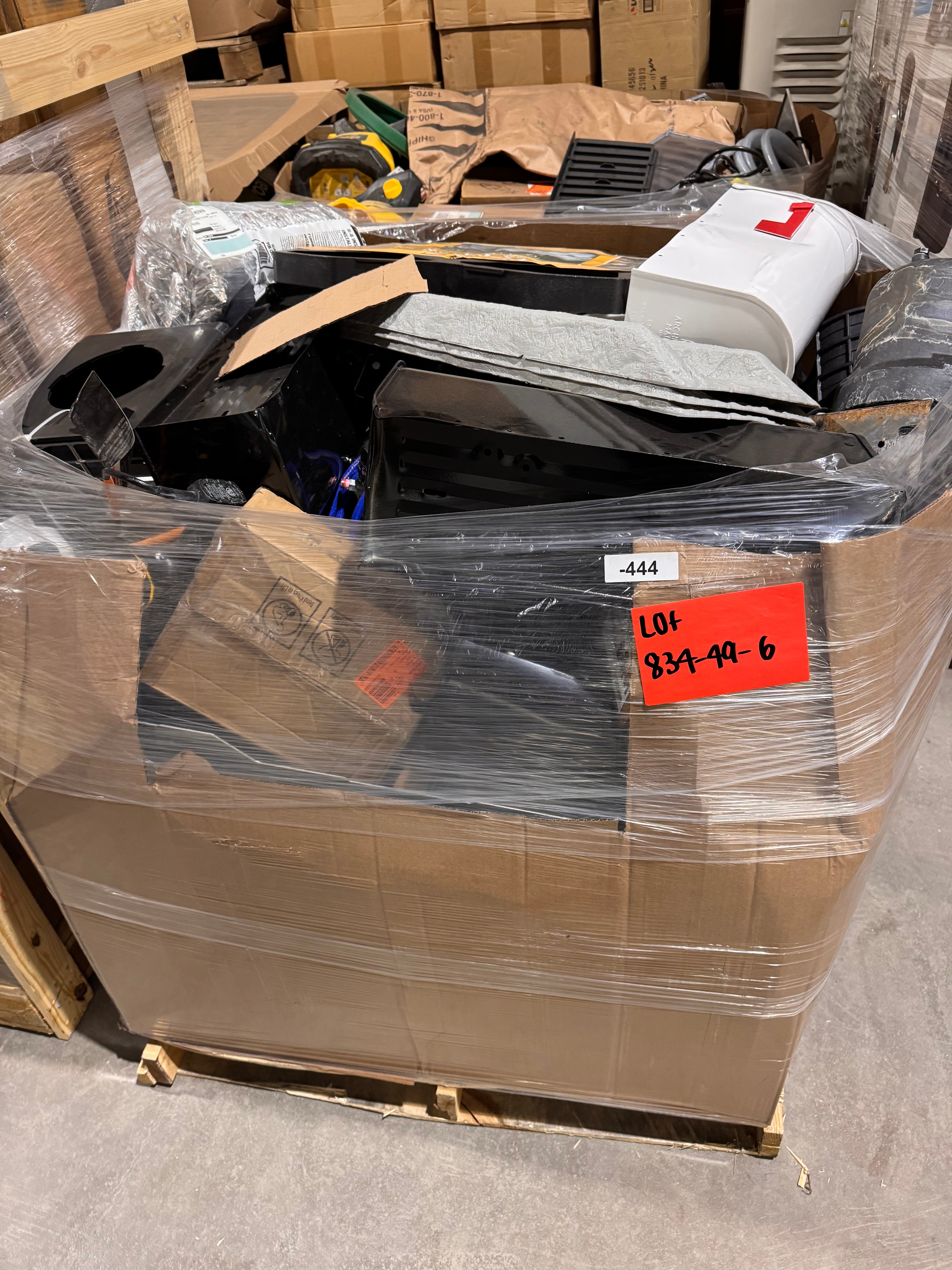 OUTDOOR - LOT-834-49-6