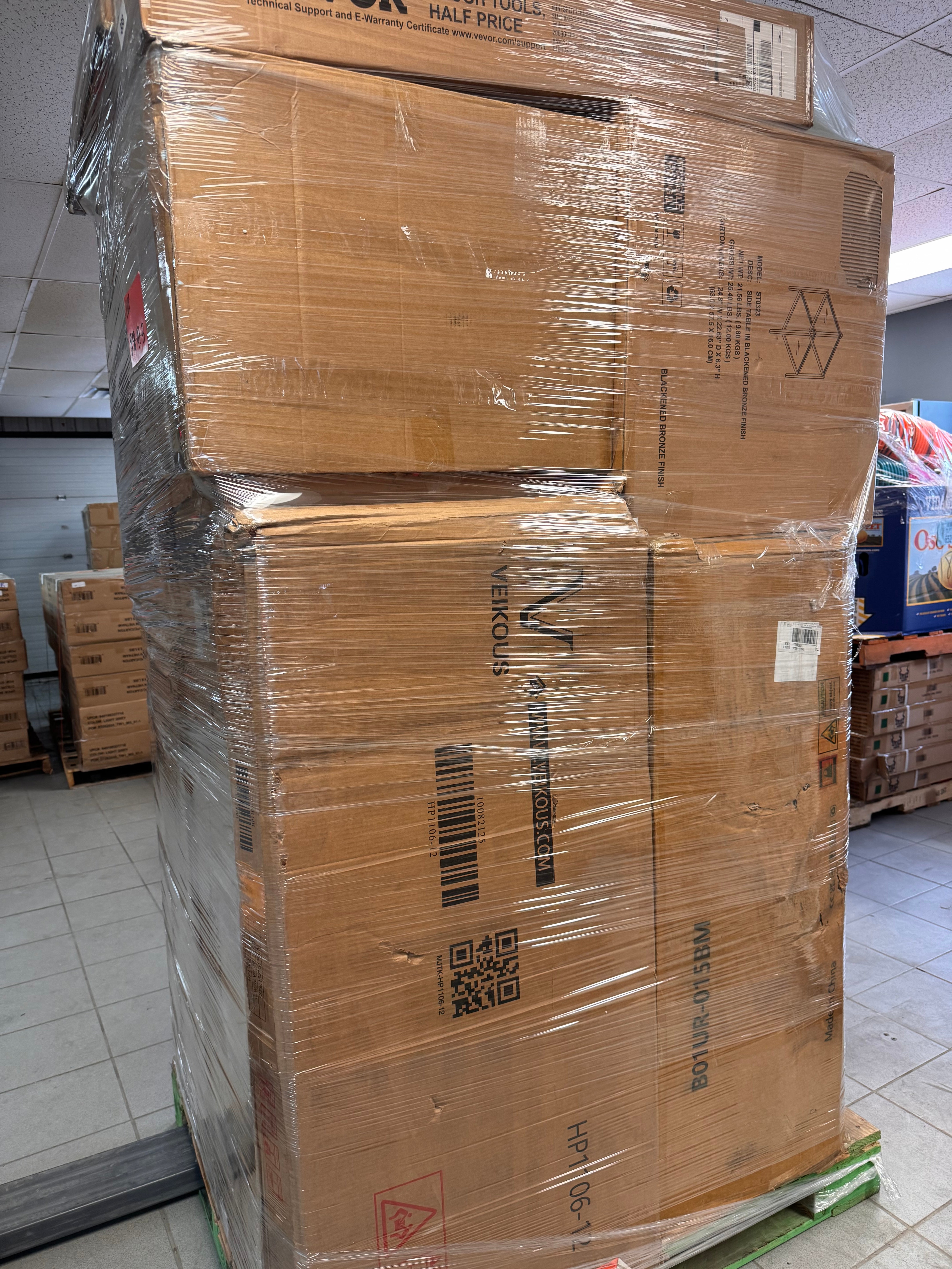 FURNITURE - LOT-838-47-3