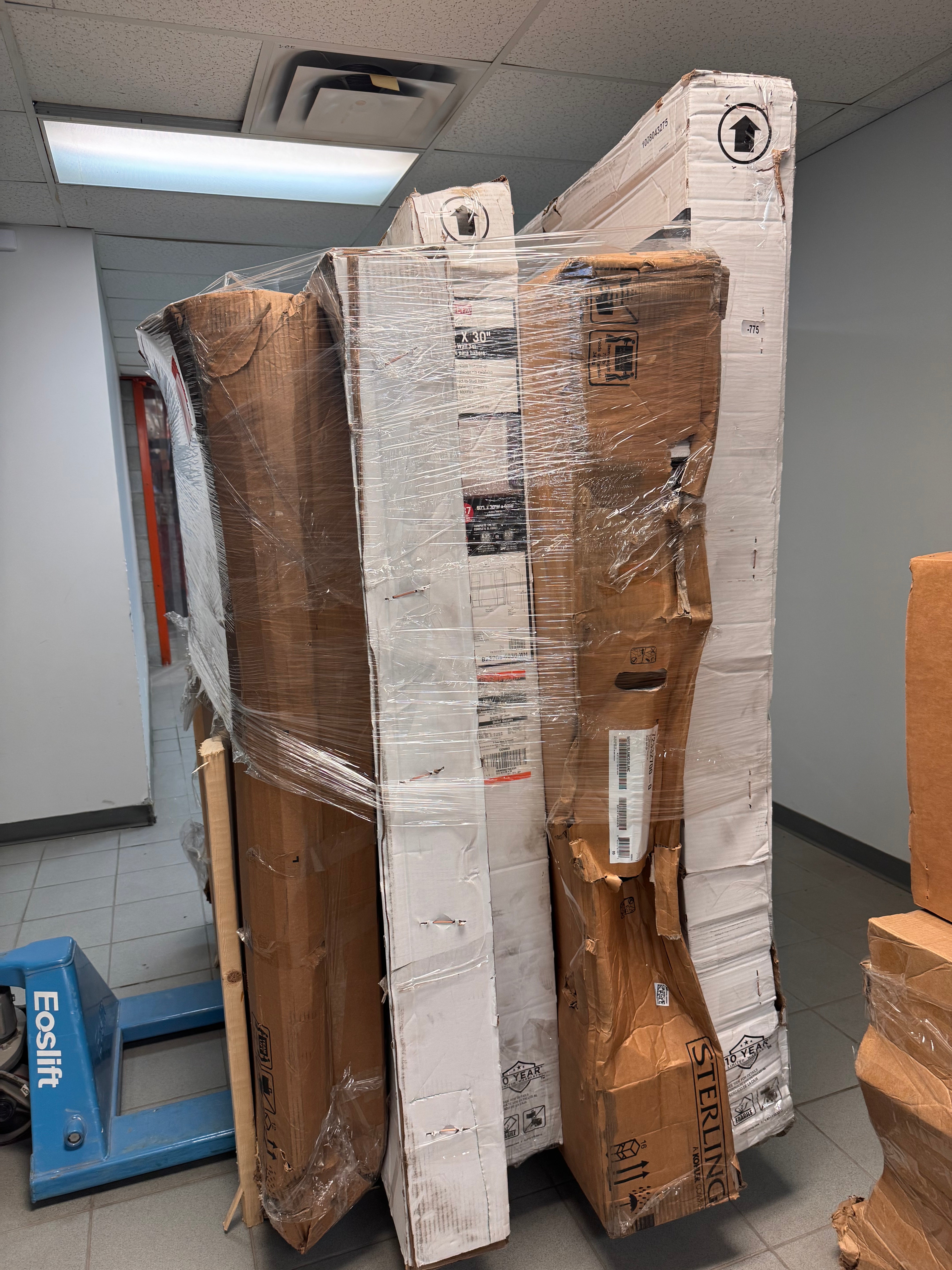 HOME IMPROVEMENT - LOT-907-33-11