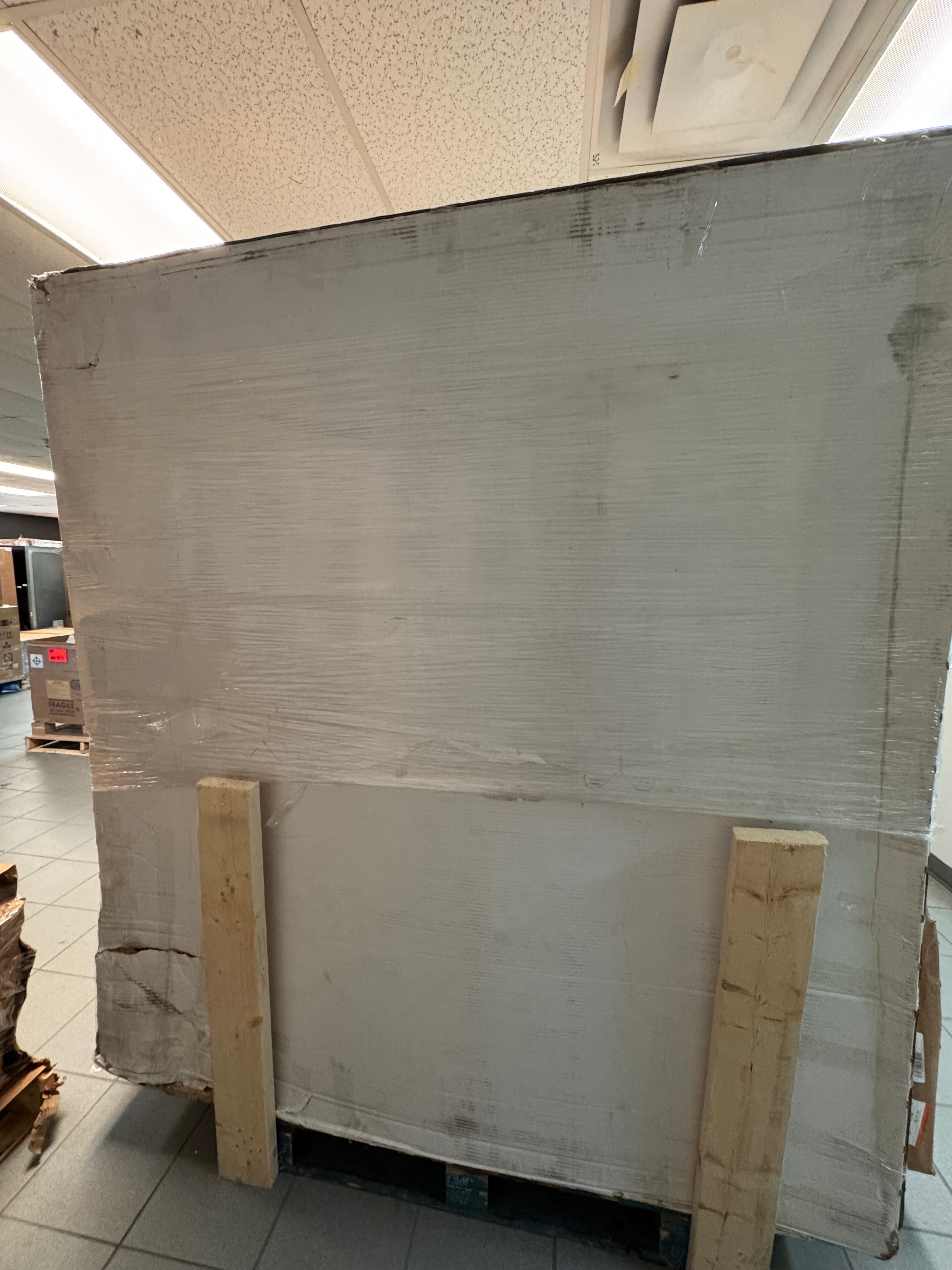 HOME IMPROVEMENT - LOT-907-33-11