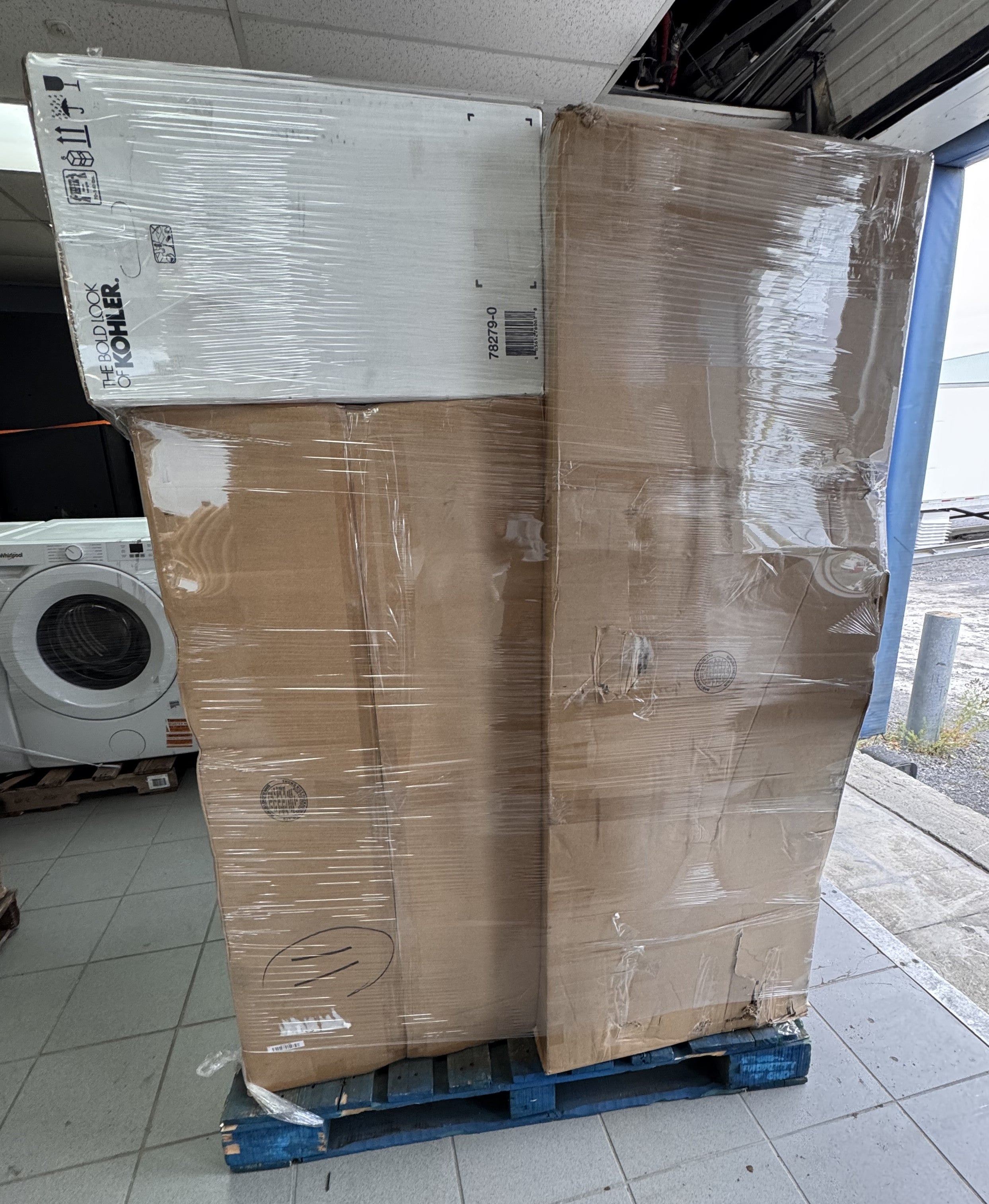 HOME IMPROVEMENT - LOT-907-33-4