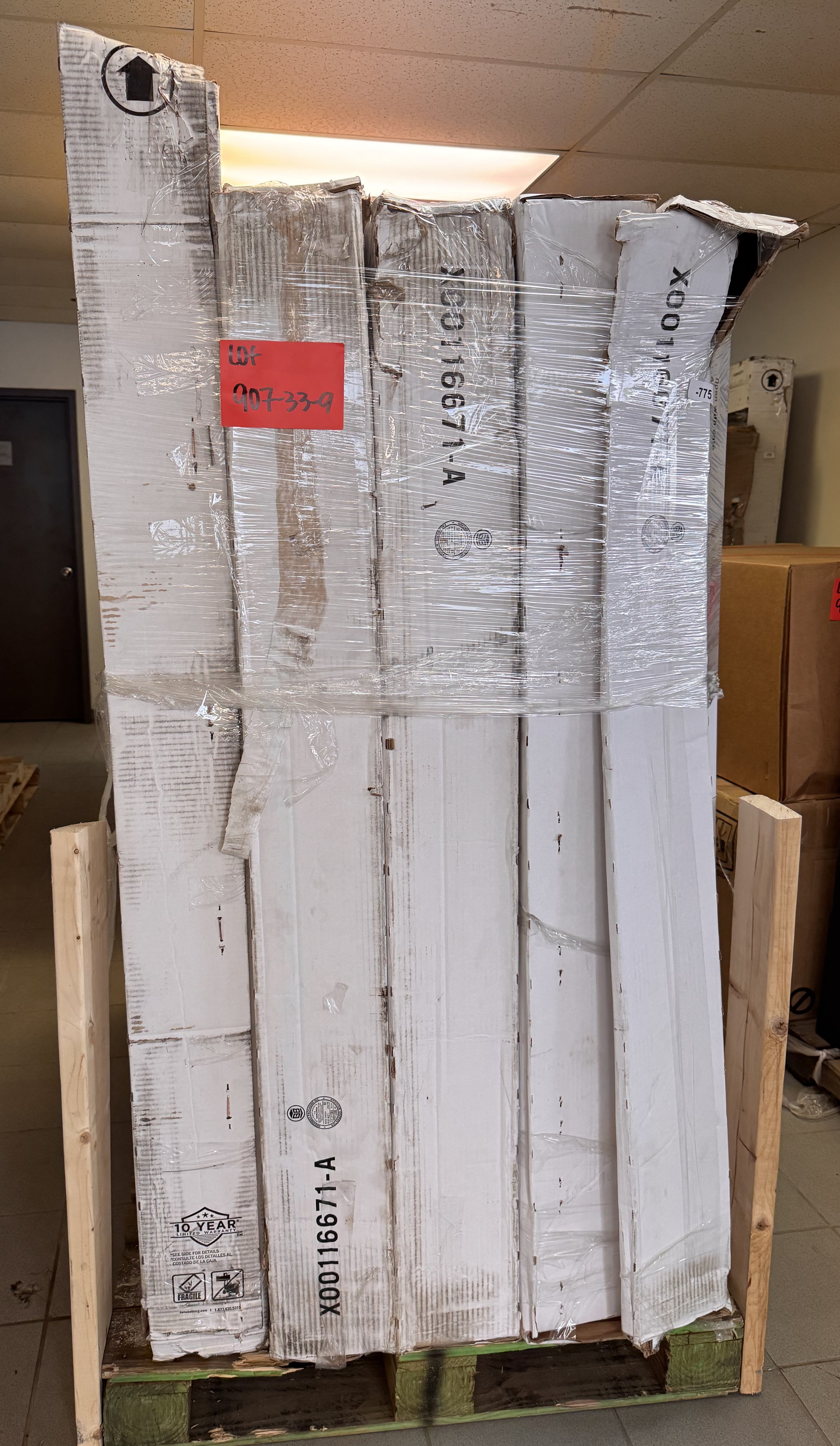 HOME IMPROVEMENT - LOT-907-33-9