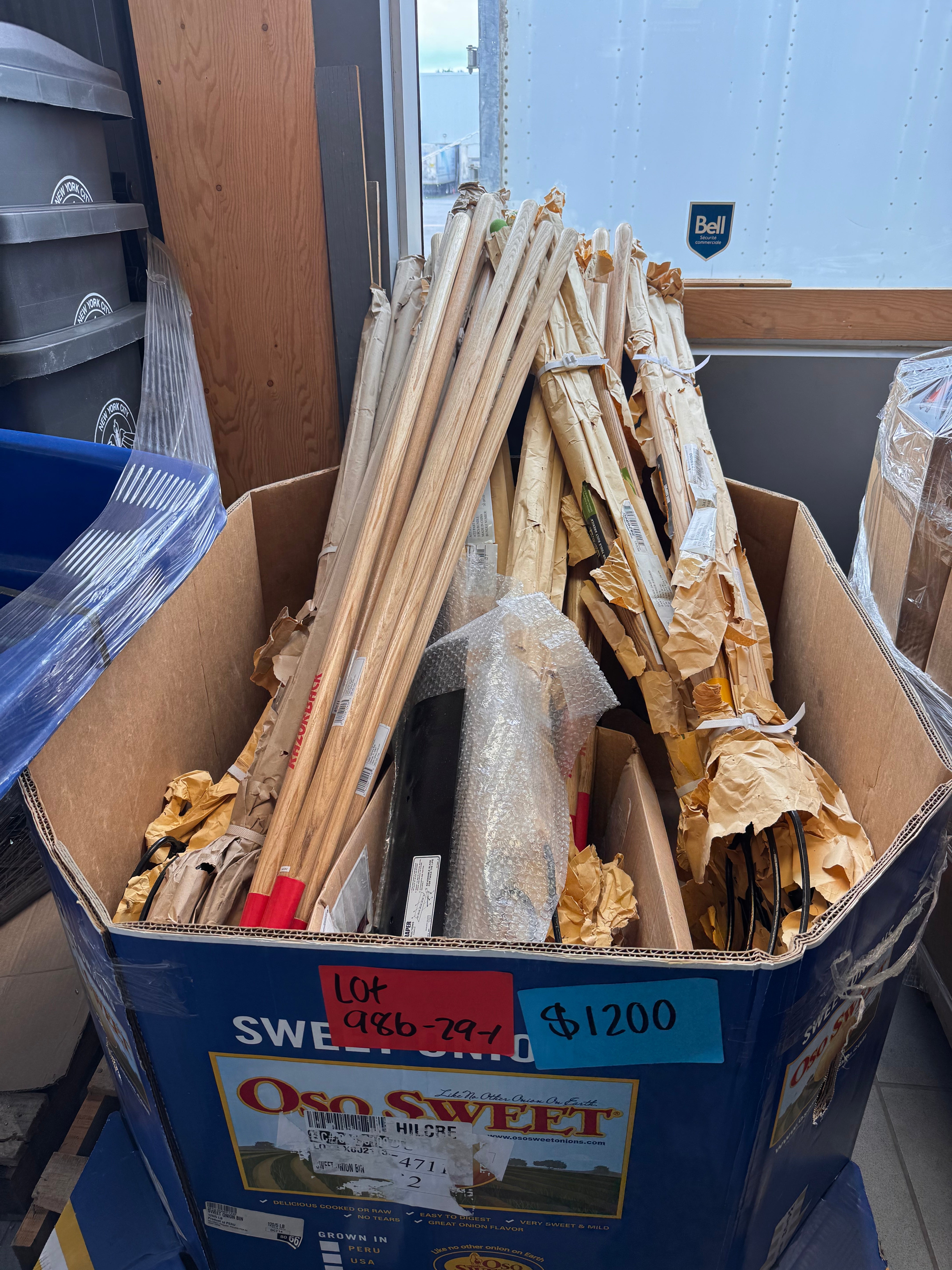 OUTDOOR - LOT-986-29-1