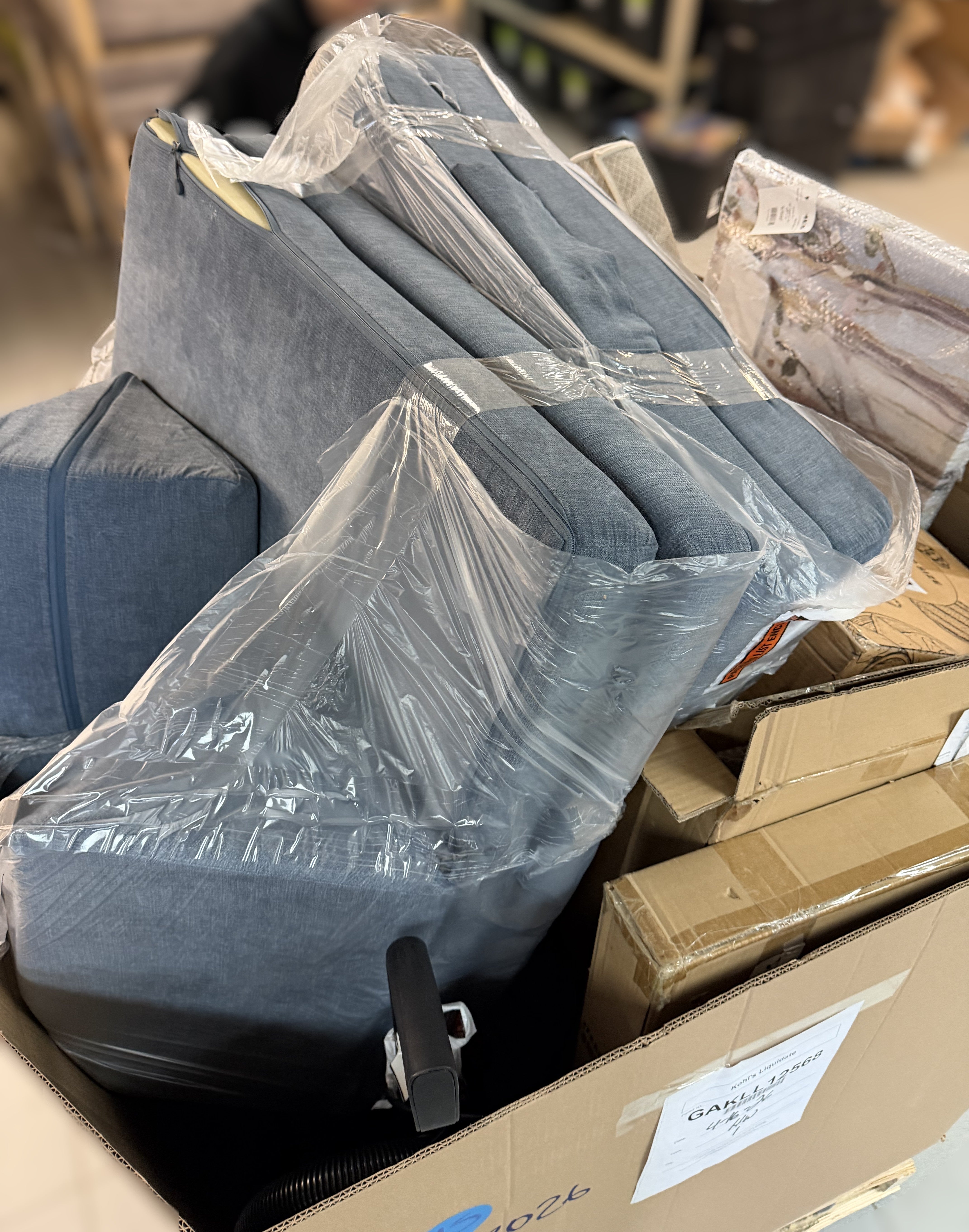 KOHLS DOMESTICS - HOUSEWARES 14pcs $3194.51 MSRP - GAKLL12568