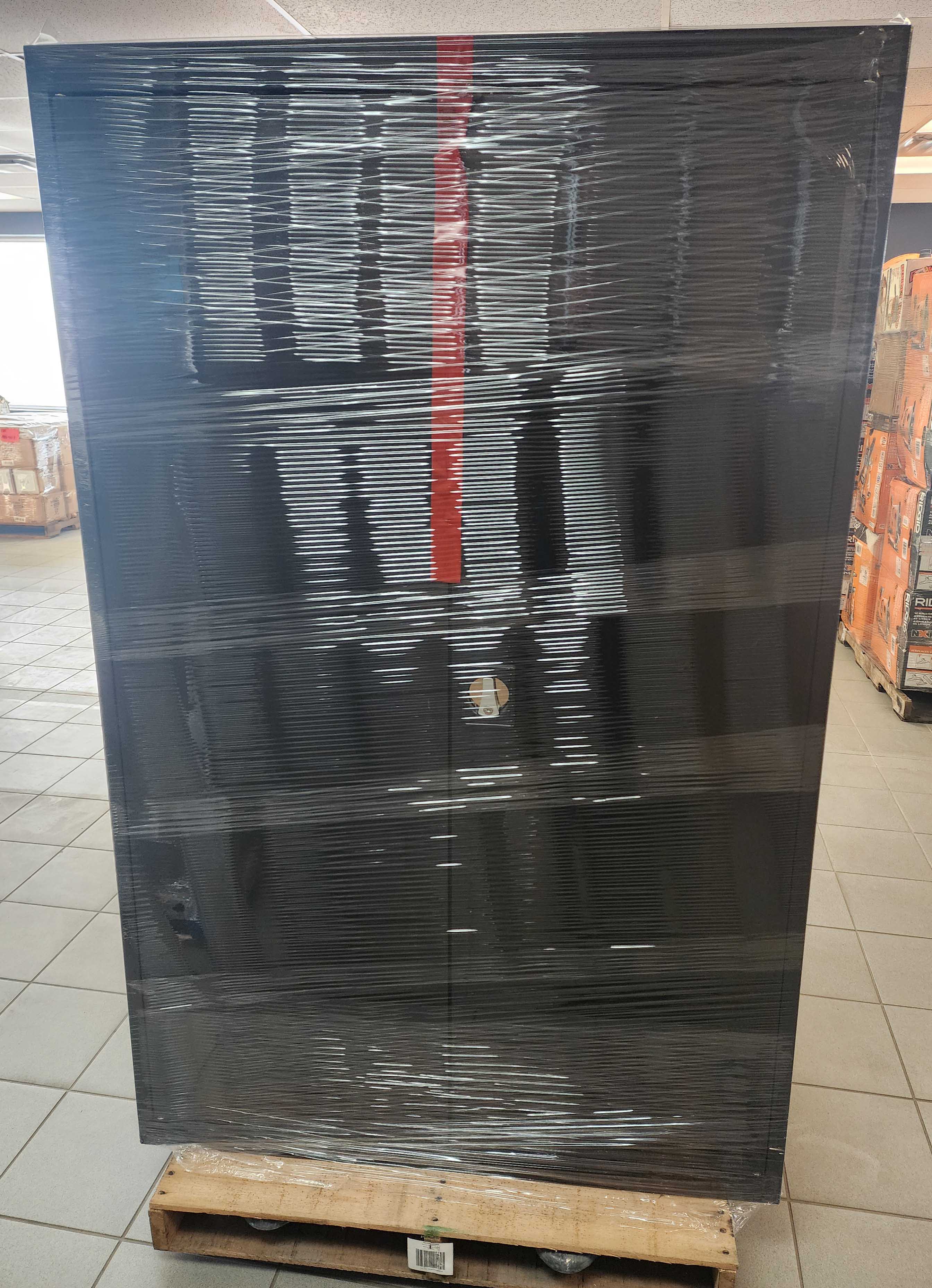 STORAGE CABINETS - LOT-1170-41-5