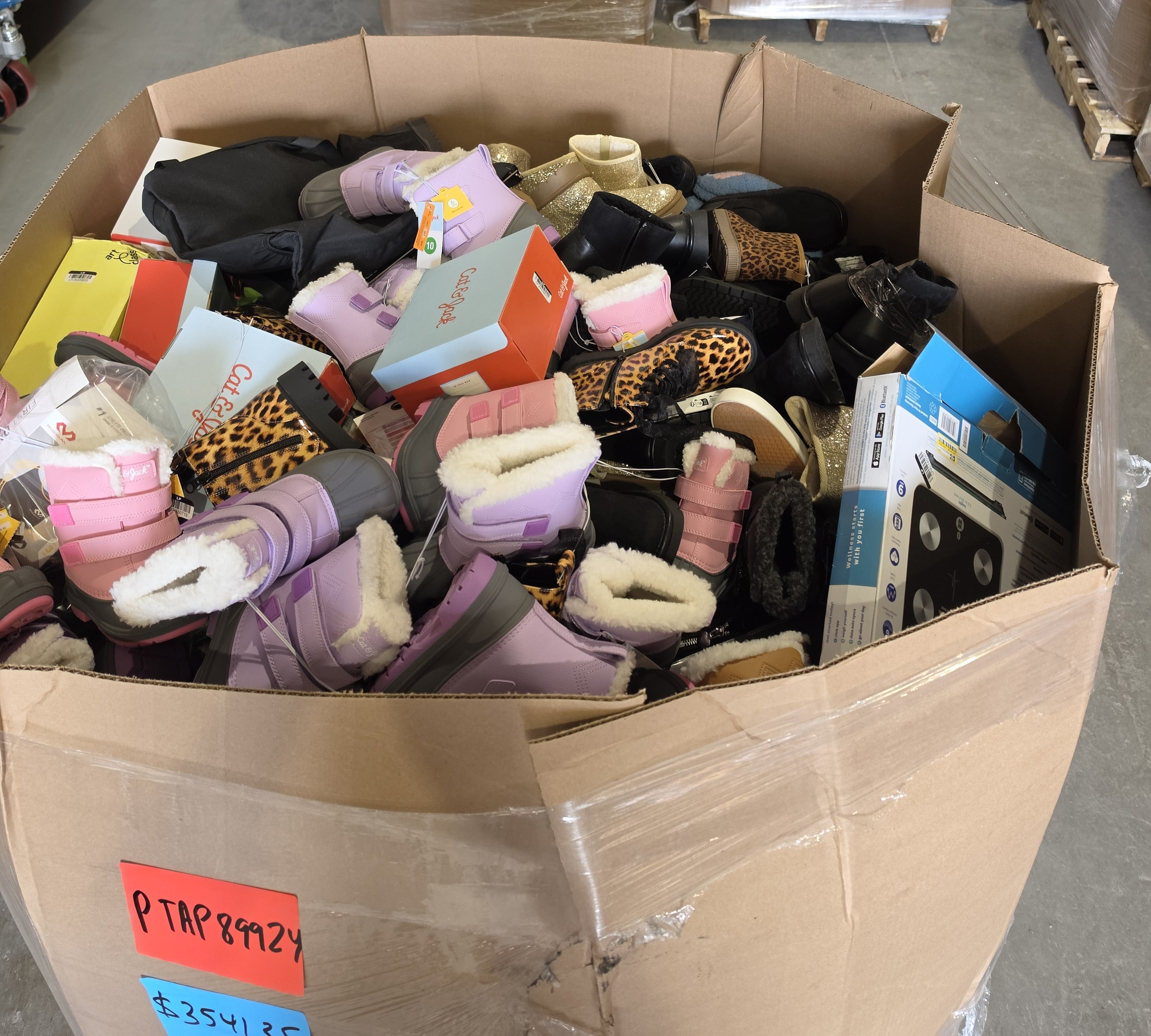 kids footwear 435pcs msrp $17706.77 - ptap89924