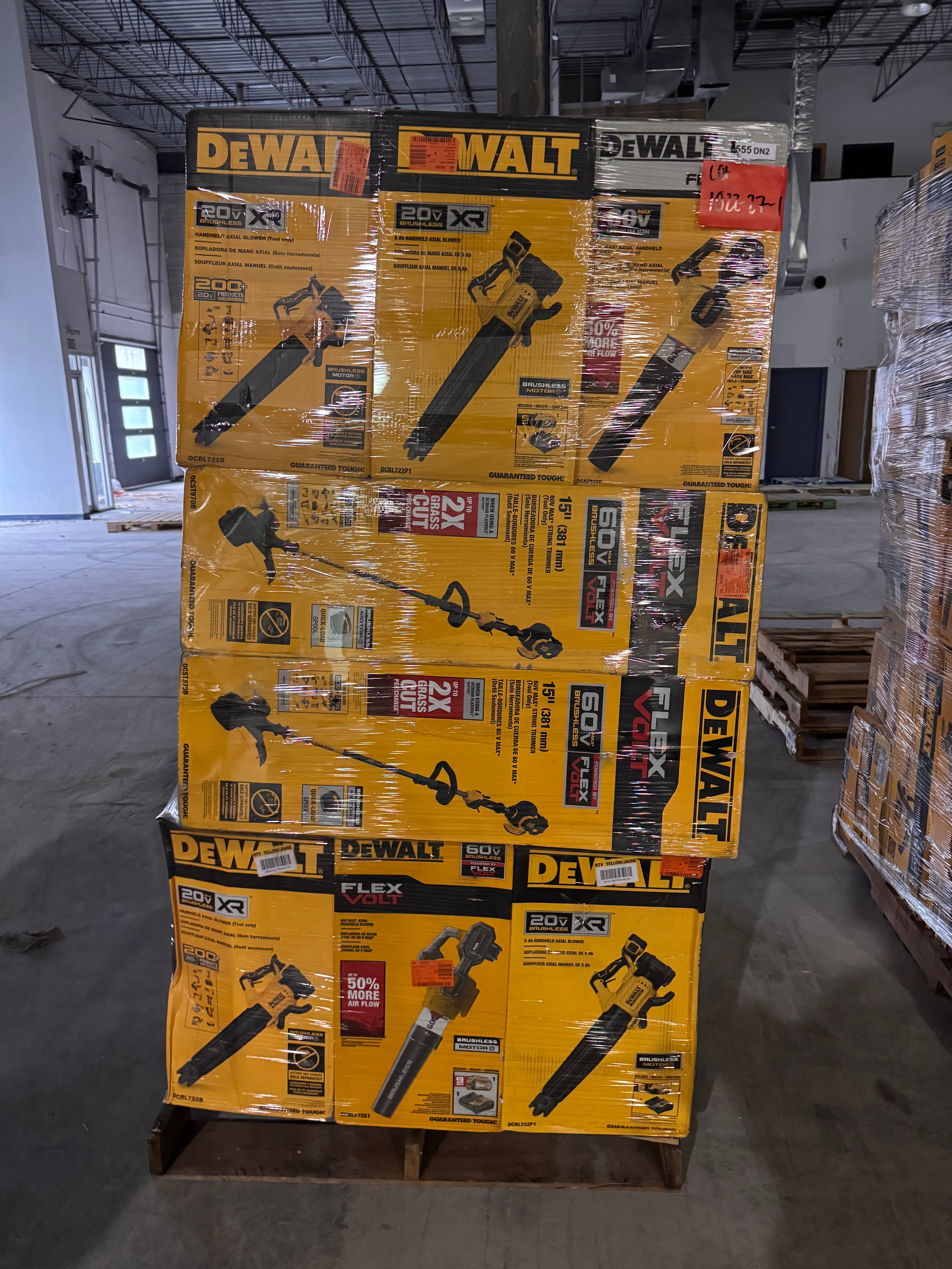 DEWALT OUTDOOR TOOLS - LOT-1022-27-1