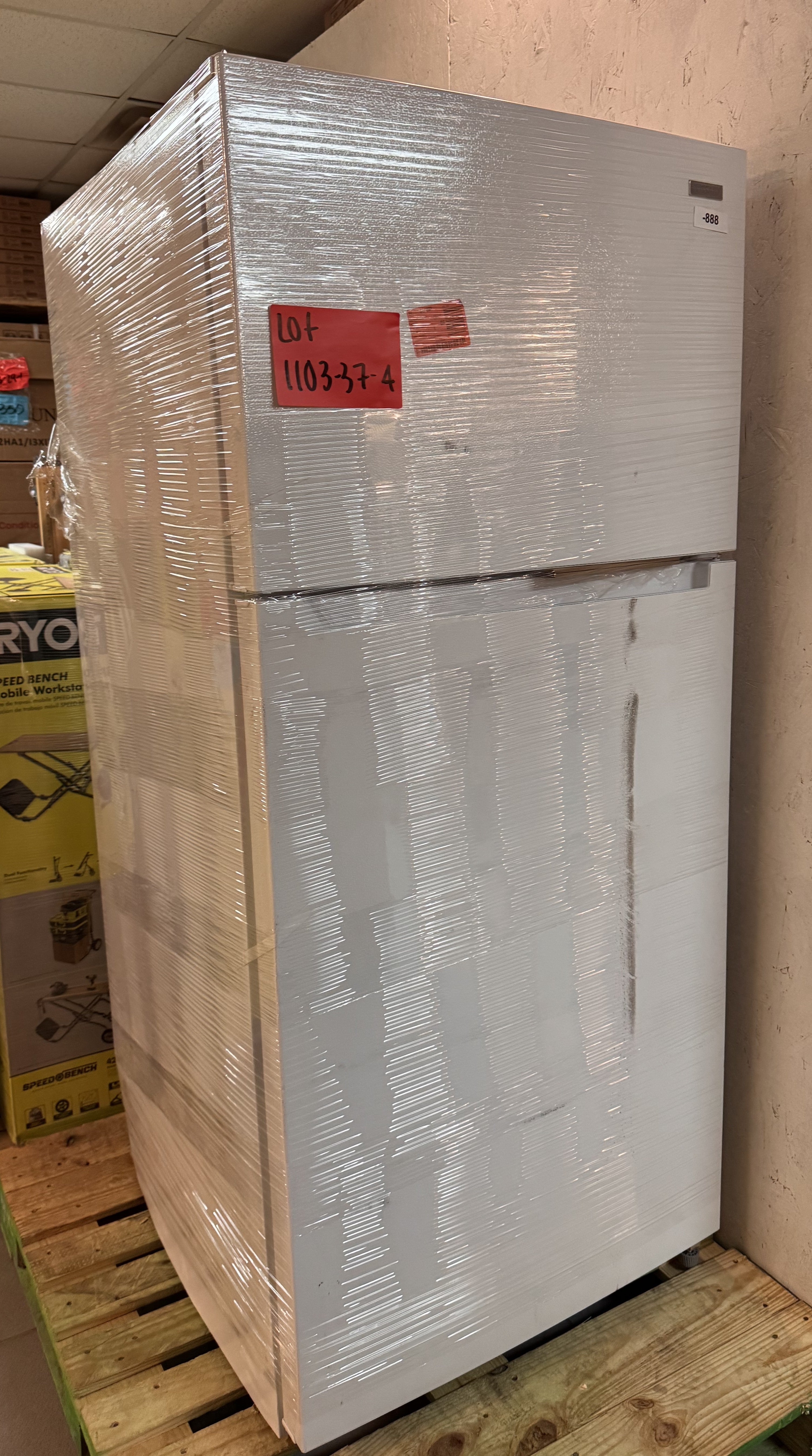 APPLIANCES REFRIGERATORS - LOT-1103-37-4