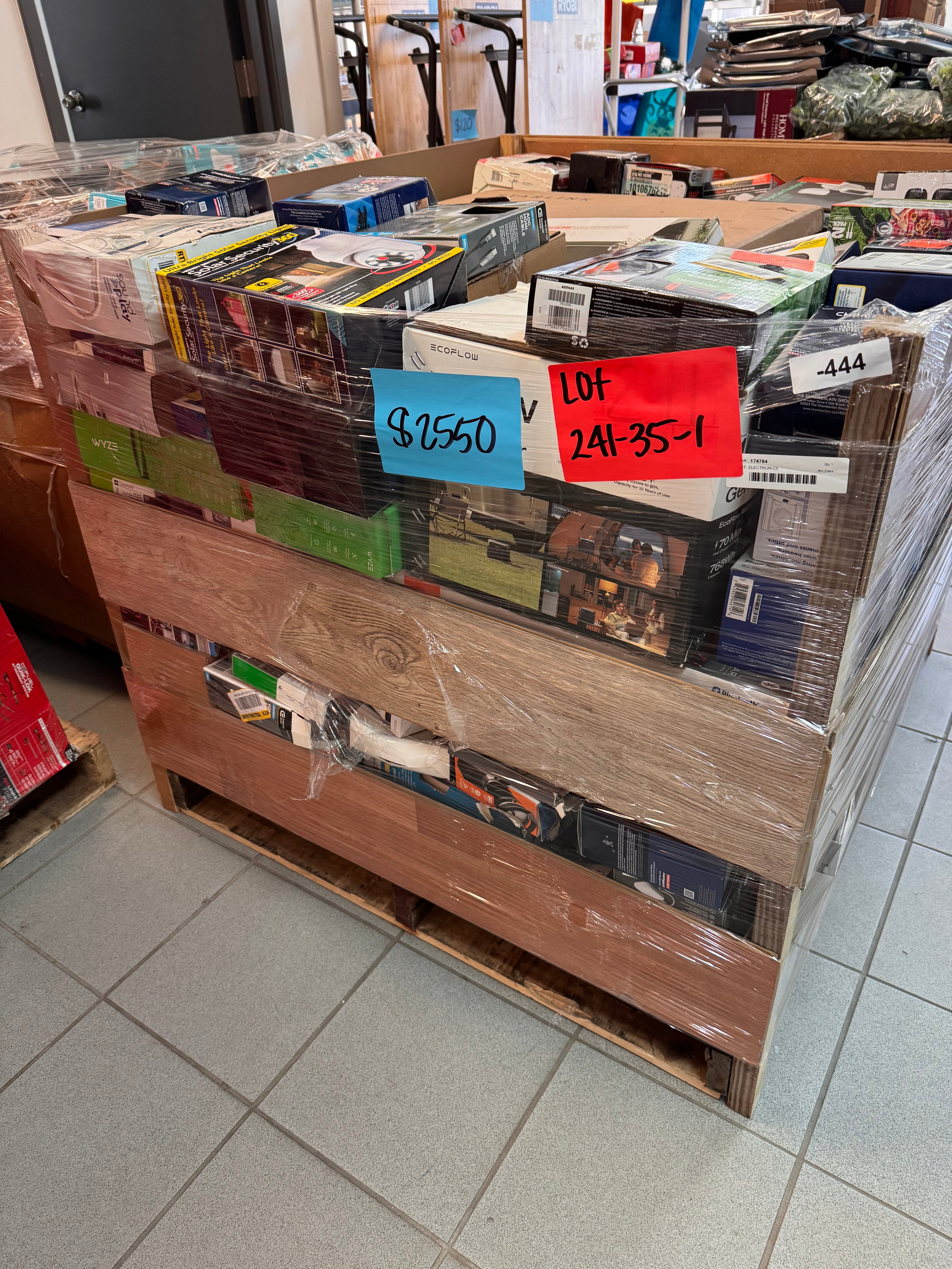 ELECTRONICS - LOT-241-35-1