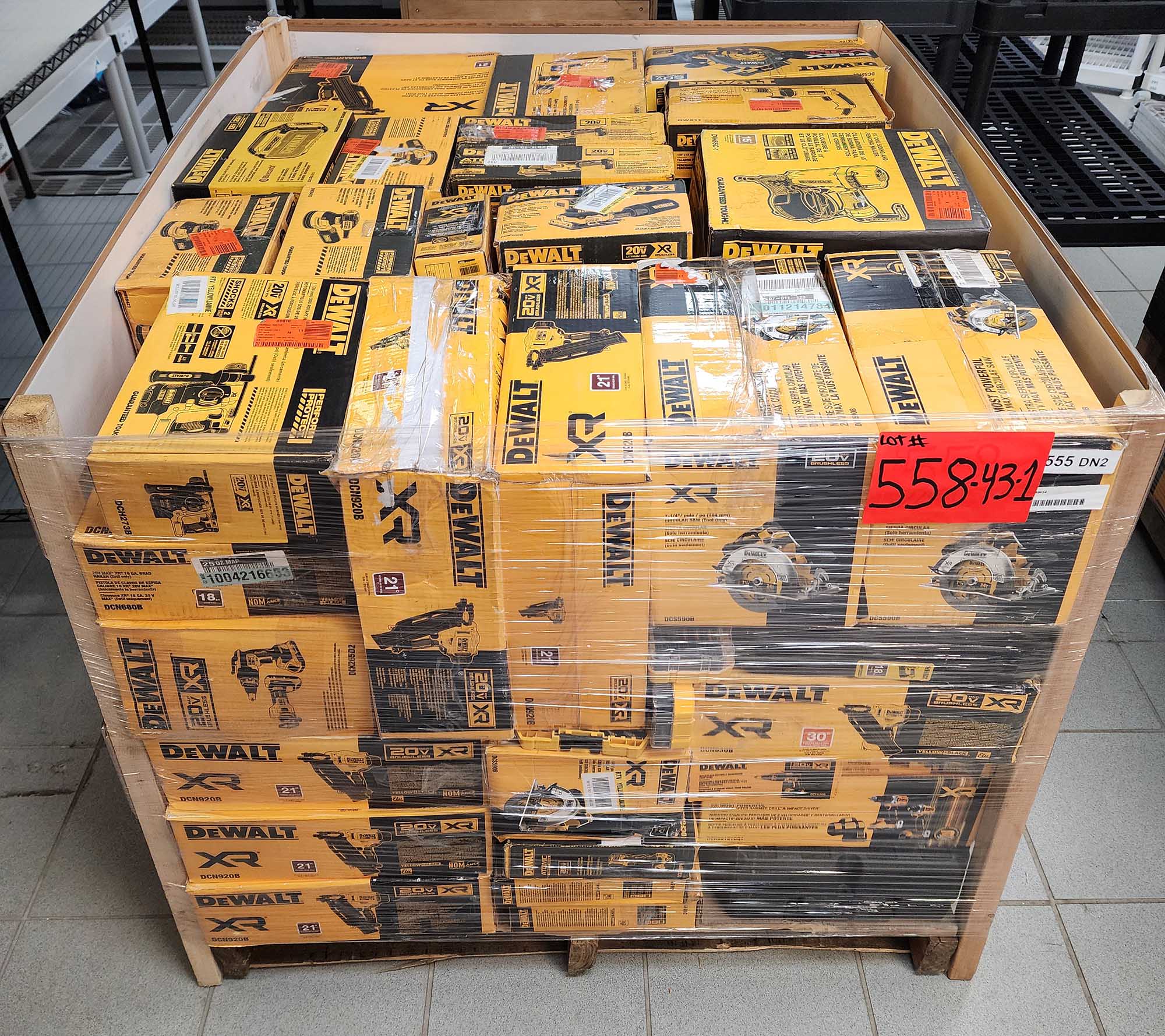 DEWALT HAND TOOLS - LOT-558-43-1