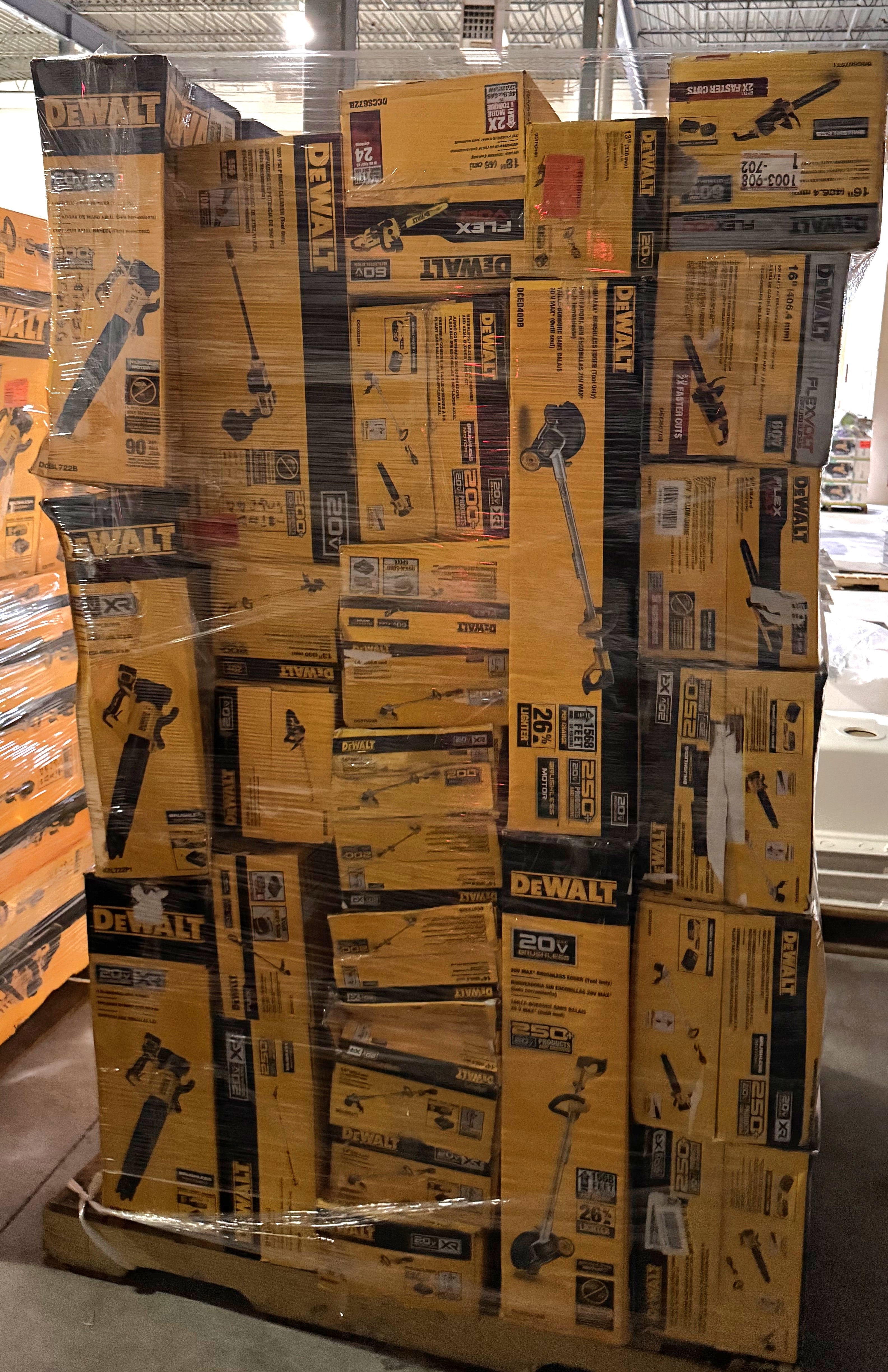 DEWALT OUTDOOR TOOLS - LOT-56-27-1