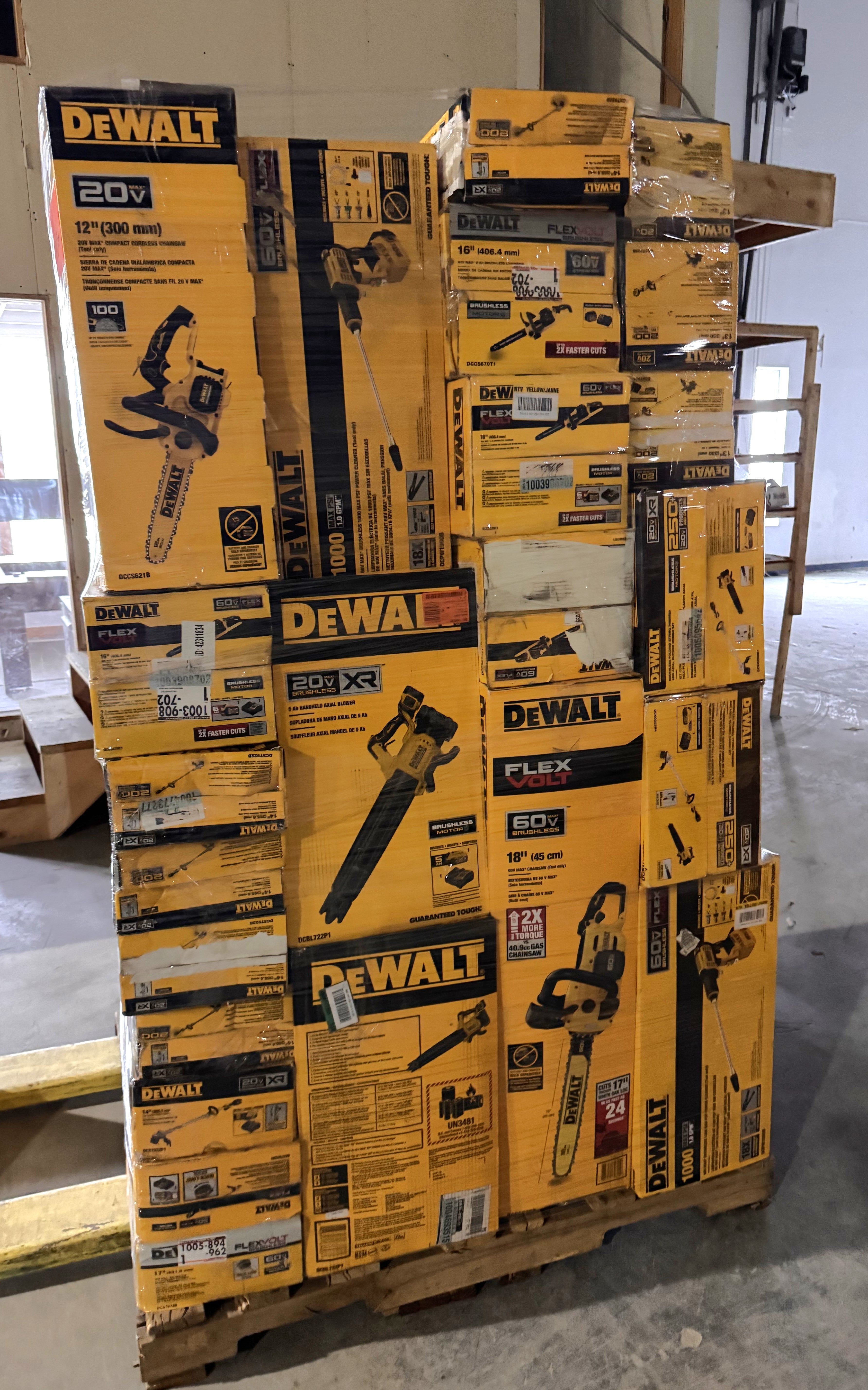 DEWALT OUTDOOR TOOLS - LOT-643-27-1