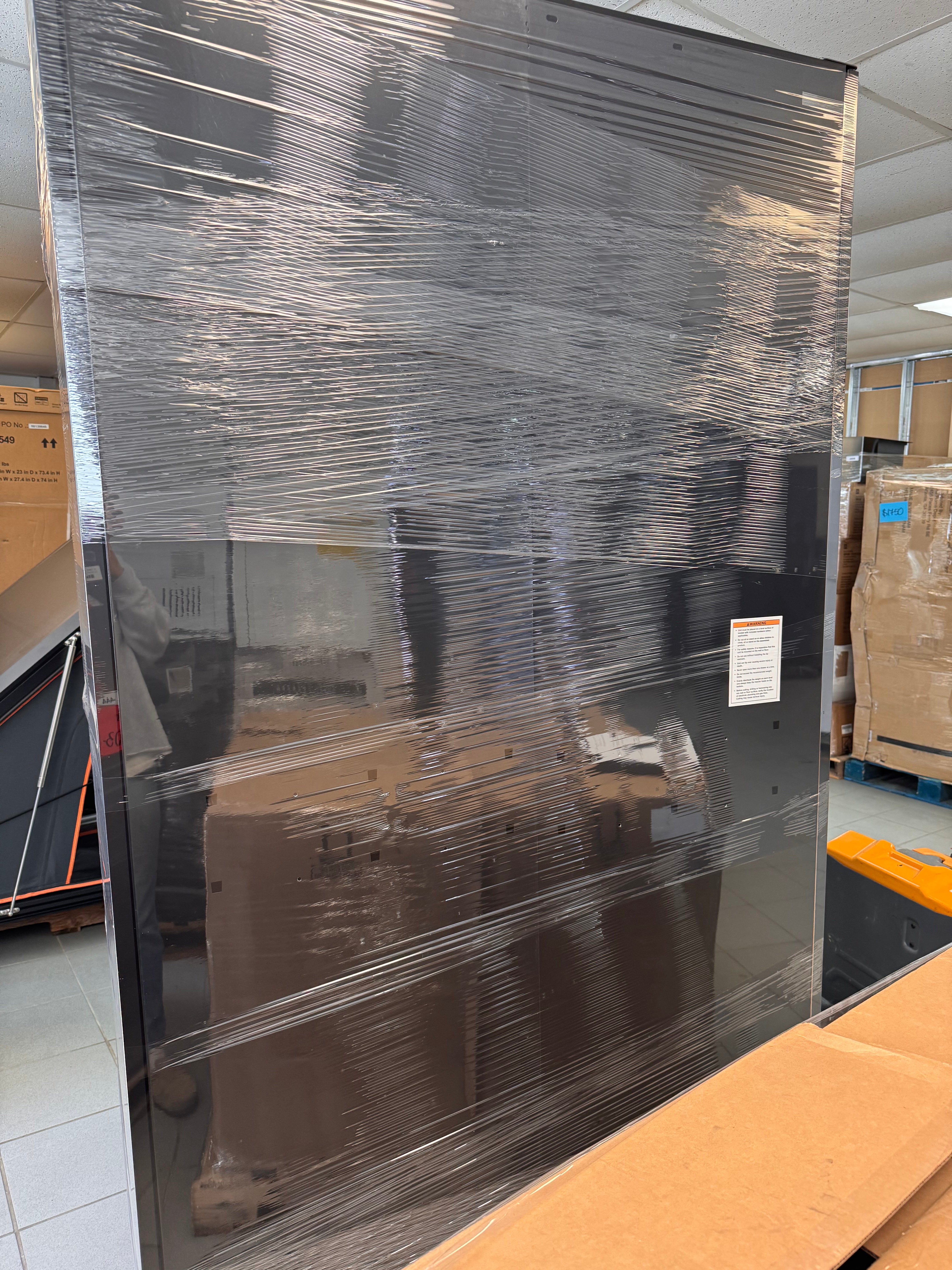 STORAGE CABINET - LOT-724-37-3