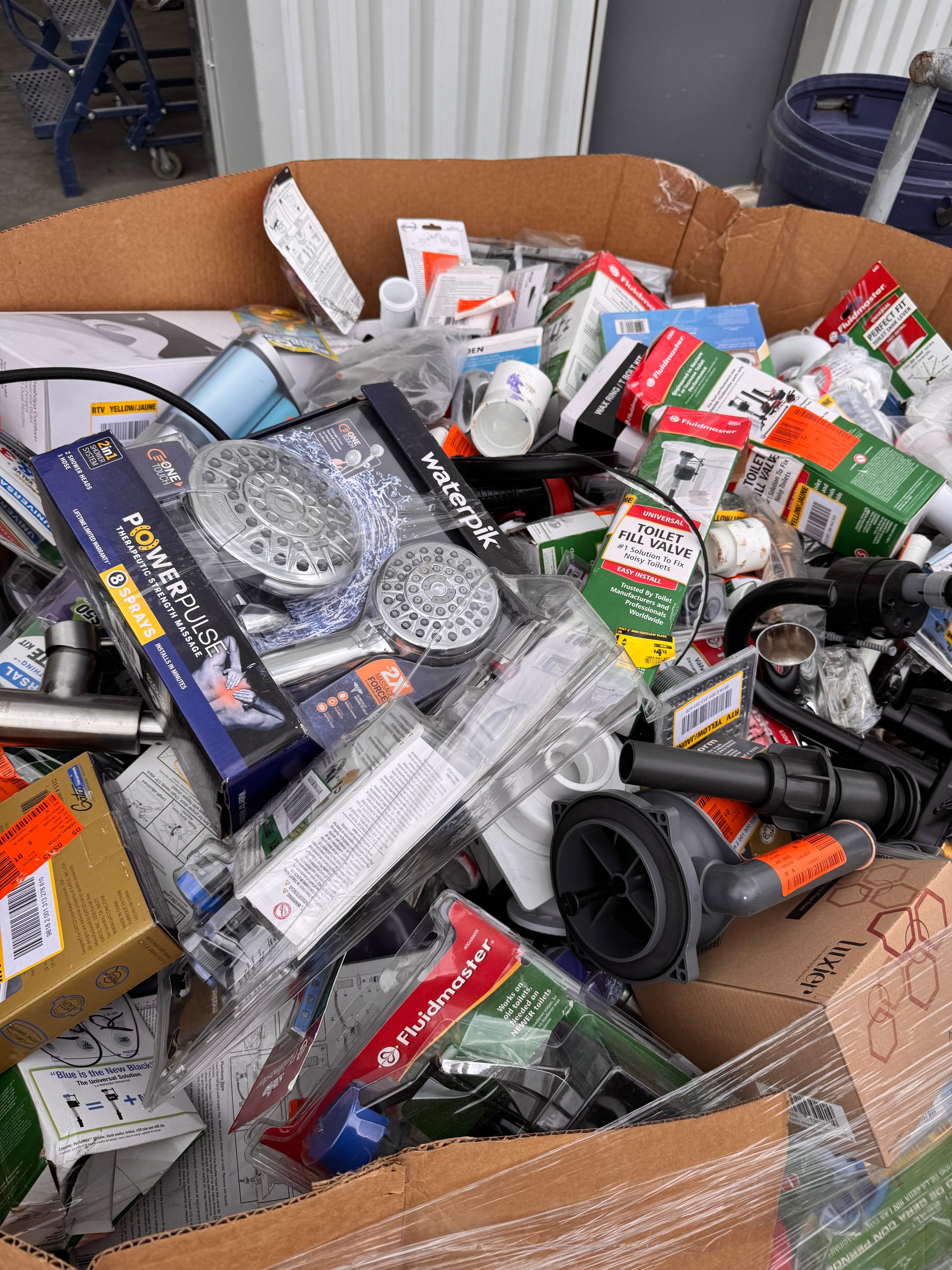 HOME IMPROVEMENT - LOT-854-29-1