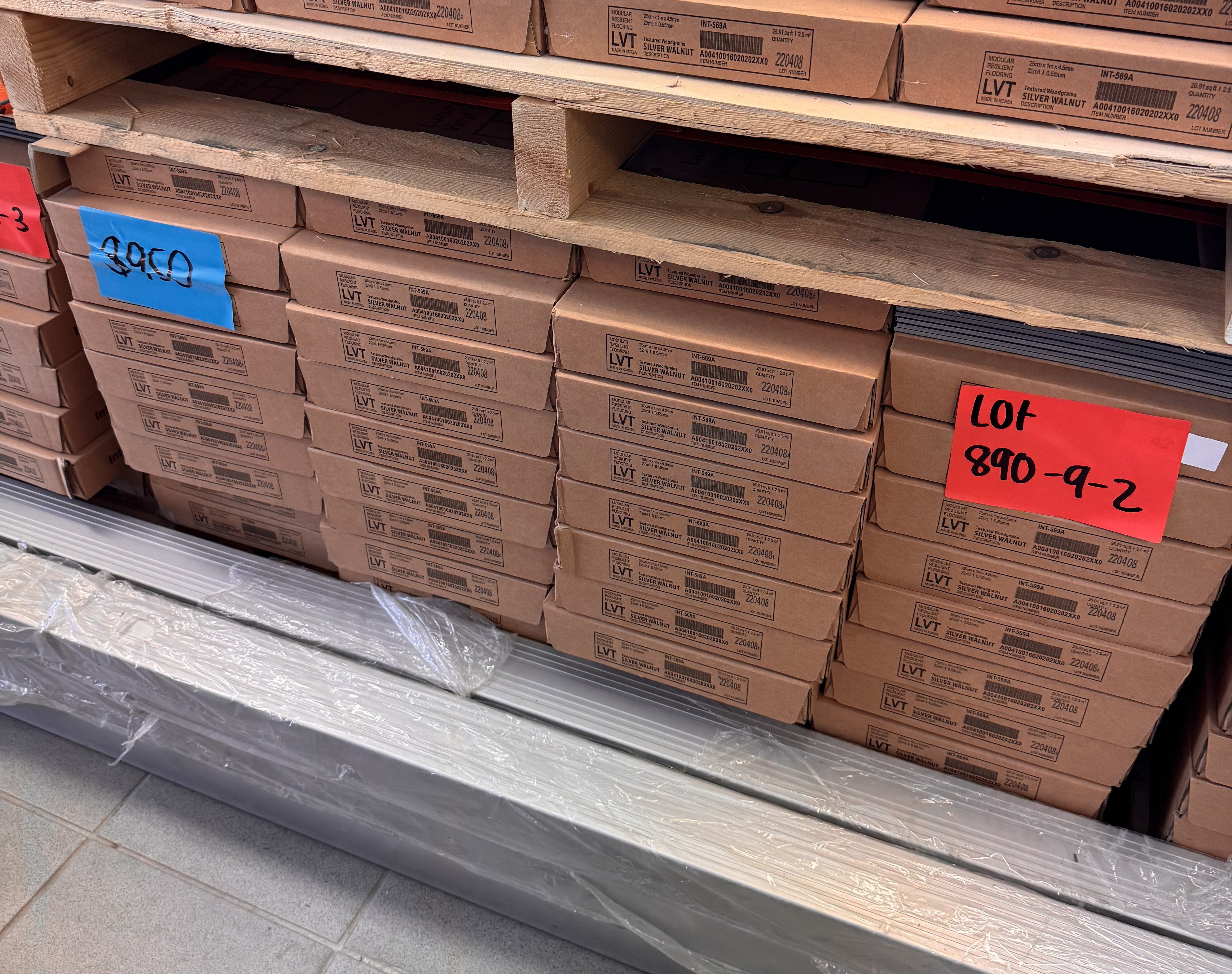 FLOORING - LOT-890-9-2