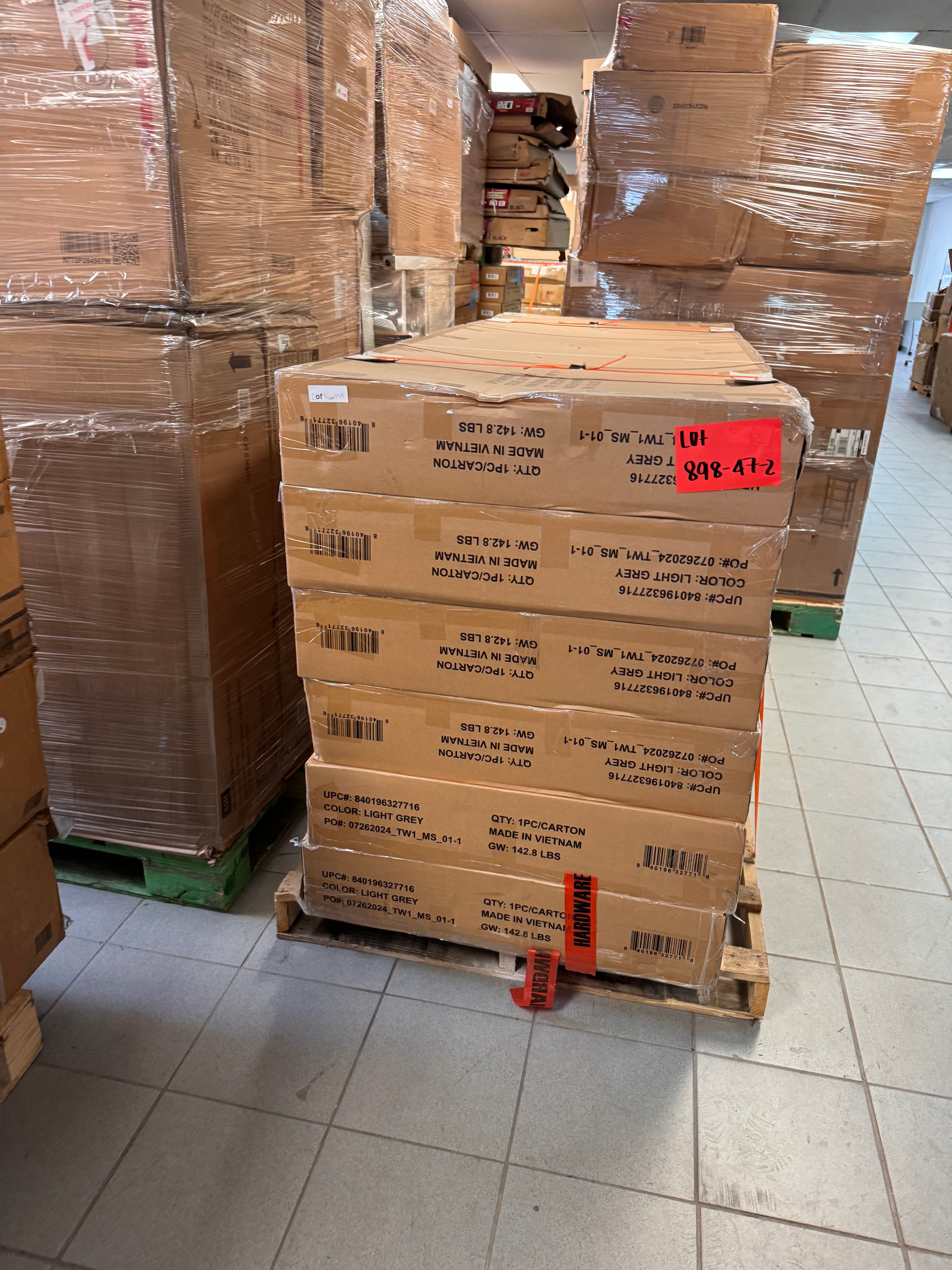 FURNITURE PLATFORM BEDS - LOT-898-47-2