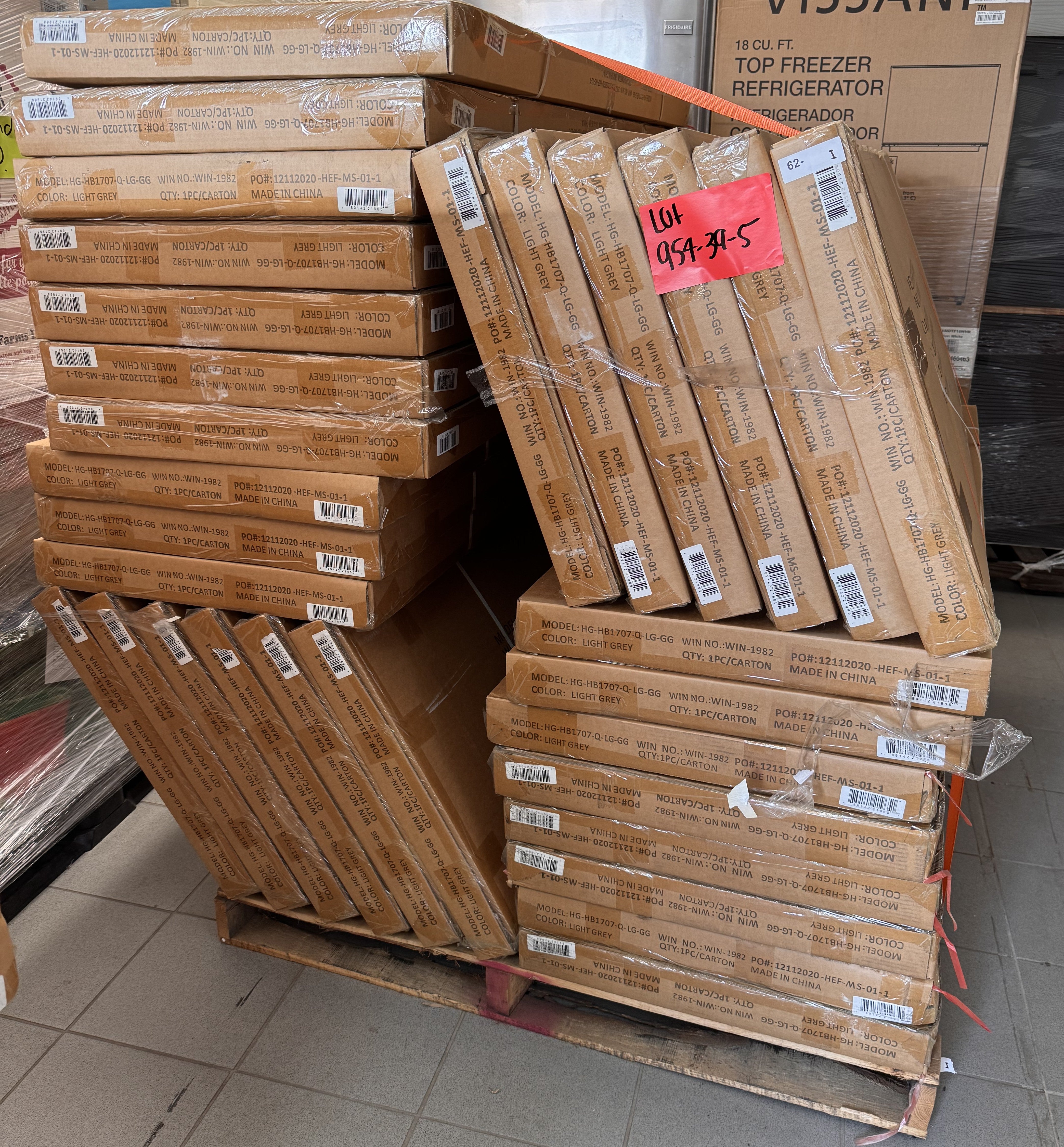 FURNITURE - LOT-954-39-5